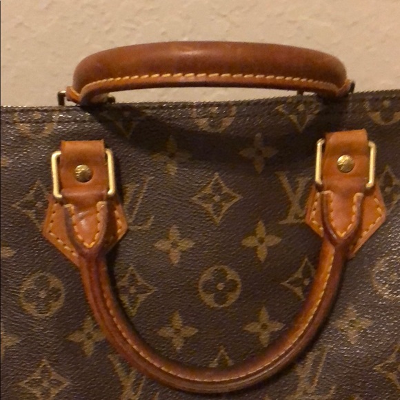NOT AVAILABLE !!!Pre-owned LV... Add’l photos only - Picture 8 of 8
